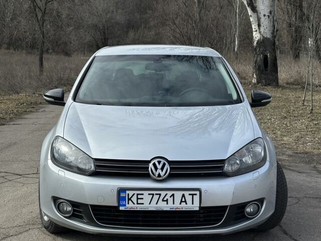 Серый Фольксваген Гольф, объемом двигателя 1.6 л и пробегом 392 тыс. км за 8000 $, фото 1 на Automoto.ua