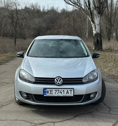 Серый Фольксваген Гольф, объемом двигателя 1.6 л и пробегом 292 тыс. км за 8000 $, фото 1 на Automoto.ua