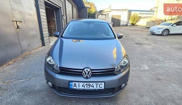 Сірий Фольксваген Гольф, об'ємом двигуна 1.6 л та пробігом 173 тис. км за 11500 $, фото 1 на Automoto.ua