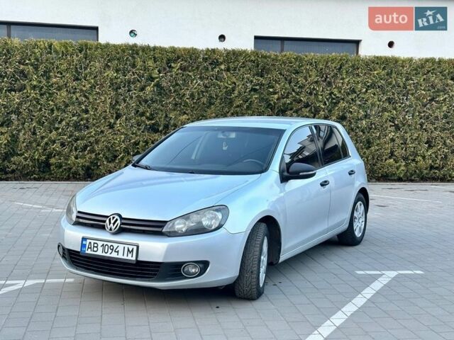 Серый Фольксваген Гольф, объемом двигателя 1.6 л и пробегом 288 тыс. км за 7900 $, фото 1 на Automoto.ua