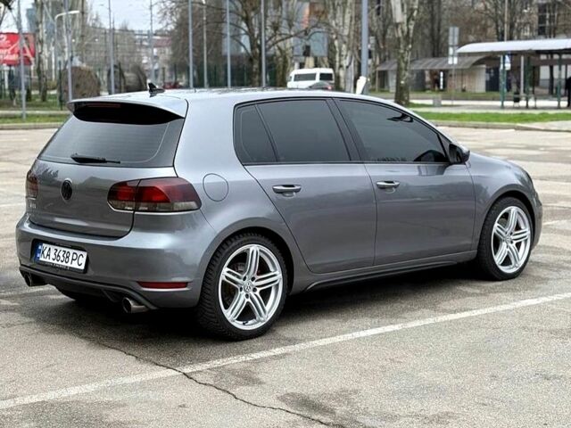 Сірий Фольксваген Гольф, об'ємом двигуна 2 л та пробігом 17000 тис. км за 11500 $, фото 1 на Automoto.ua