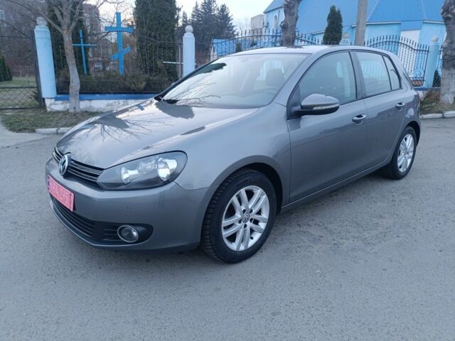 Сірий Фольксваген Гольф, об'ємом двигуна 1.6 л та пробігом 215 тис. км за 9900 $, фото 1 на Automoto.ua