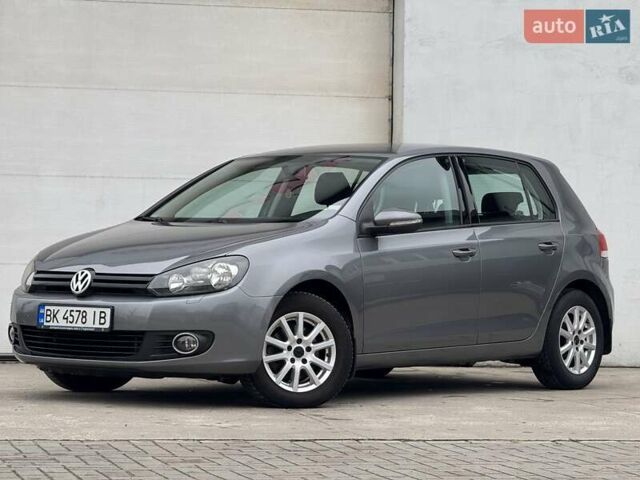 Сірий Фольксваген Гольф, об'ємом двигуна 1.4 л та пробігом 205 тис. км за 7990 $, фото 1 на Automoto.ua