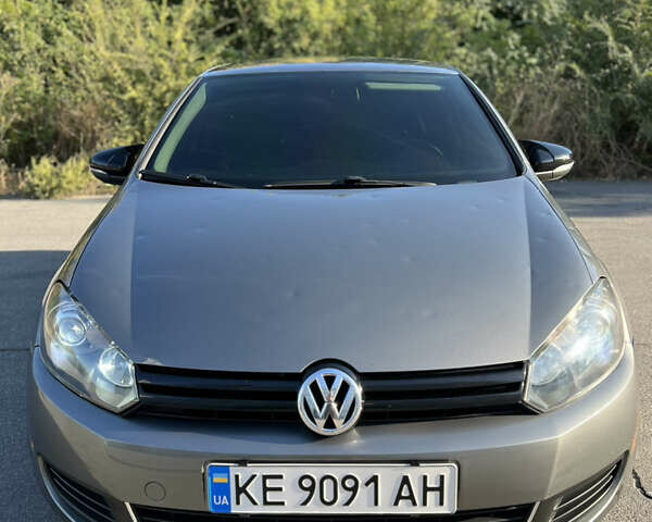 Серый Фольксваген Гольф, объемом двигателя 2.48 л и пробегом 196 тыс. км за 8000 $, фото 1 на Automoto.ua