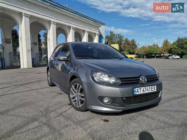 Сірий Фольксваген Гольф, об'ємом двигуна 1.6 л та пробігом 265 тис. км за 8500 $, фото 1 на Automoto.ua