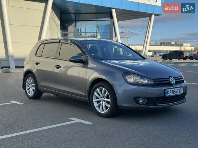Сірий Фольксваген Гольф, об'ємом двигуна 2 л та пробігом 172 тис. км за 8990 $, фото 1 на Automoto.ua