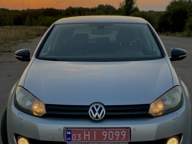 Серый Фольксваген Гольф, объемом двигателя 1.6 л и пробегом 286 тыс. км за 8500 $, фото 1 на Automoto.ua