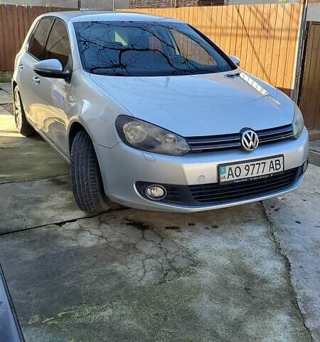 Серый Фольксваген Гольф, объемом двигателя 1.6 л и пробегом 276 тыс. км за 9200 $, фото 1 на Automoto.ua