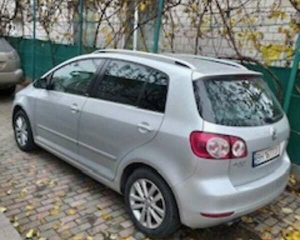 Серый Фольксваген Гольф, объемом двигателя 1.39 л и пробегом 218 тыс. км за 8600 $, фото 1 на Automoto.ua