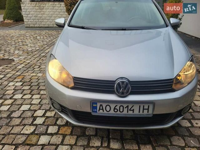 Серый Фольксваген Гольф, объемом двигателя 1.6 л и пробегом 211 тыс. км за 8400 $, фото 1 на Automoto.ua