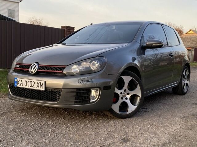 Серый Фольксваген Гольф, объемом двигателя 2 л и пробегом 230 тыс. км за 8100 $, фото 1 на Automoto.ua