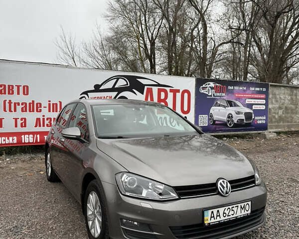 Серый Фольксваген Гольф, объемом двигателя 1.97 л и пробегом 280 тыс. км за 11900 $, фото 1 на Automoto.ua