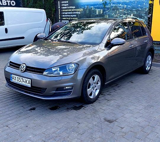 Серый Фольксваген Гольф, объемом двигателя 2 л и пробегом 171 тыс. км за 10000 $, фото 1 на Automoto.ua