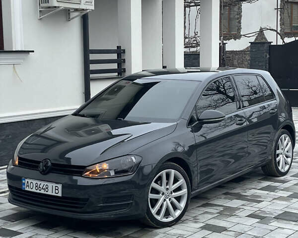 Серый Фольксваген Гольф, объемом двигателя 1.6 л и пробегом 279 тыс. км за 9450 $, фото 1 на Automoto.ua
