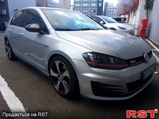 Фольксваген Гольф 2014 у Києві на Automoto.ua Сірий Фольксваген Гольф, об'ємом двигуна 2 л та пробігом 139 тис. км за 13750 $, фото 1 на Automoto.ua