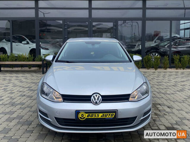 Серый Фольксваген Гольф, объемом двигателя 1.6 л и пробегом 240 тыс. км за 11200 $, фото 1 на Automoto.ua