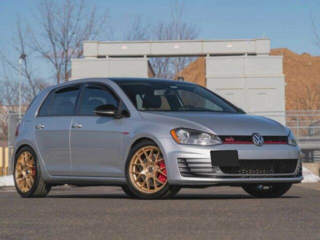 Сірий Фольксваген Гольф, об'ємом двигуна 1.8 л та пробігом 78 тис. км за 4000 $, фото 1 на Automoto.ua