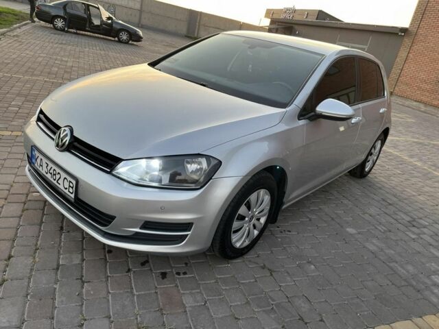 Серый Фольксваген Гольф, объемом двигателя 1.6 л и пробегом 211 тыс. км за 9600 $, фото 1 на Automoto.ua