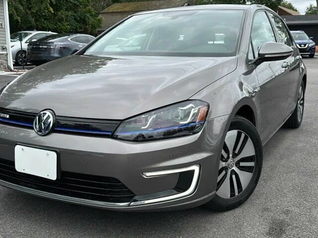 Сірий Фольксваген Гольф, об'ємом двигуна 0 л та пробігом 72 тис. км за 5000 $, фото 1 на Automoto.ua