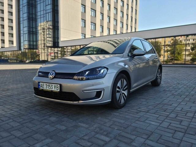 Серый Фольксваген Гольф, объемом двигателя 0 л и пробегом 150 тыс. км за 8500 $, фото 1 на Automoto.ua