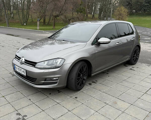 Сірий Фольксваген Гольф, об'ємом двигуна 1.6 л та пробігом 147 тис. км за 12000 $, фото 1 на Automoto.ua