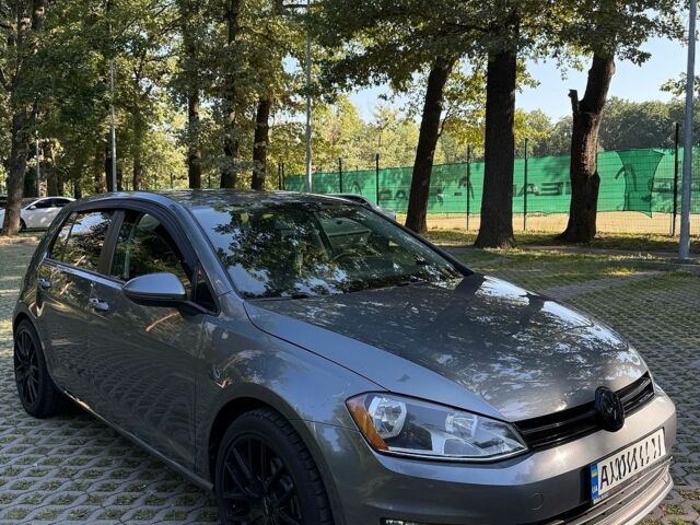Серый Фольксваген Гольф, объемом двигателя 1.8 л и пробегом 130 тыс. км за 10800 $, фото 1 на Automoto.ua
