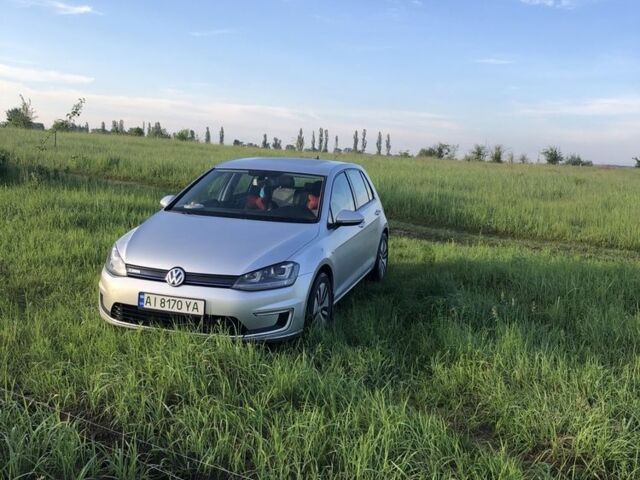 Серый Фольксваген Гольф, объемом двигателя 0 л и пробегом 129 тыс. км за 7900 $, фото 1 на Automoto.ua