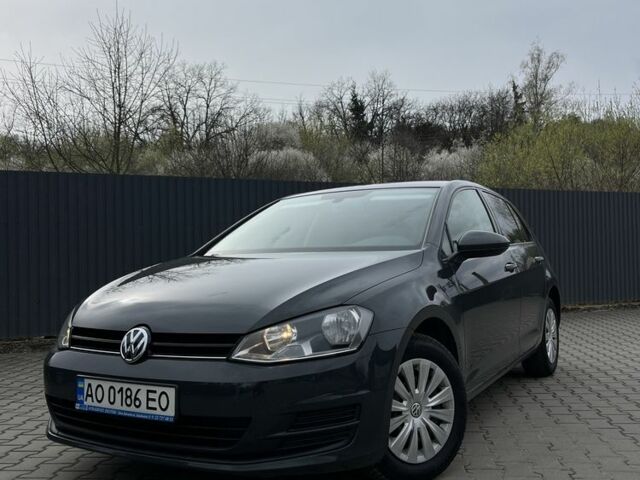 Серый Фольксваген Гольф, объемом двигателя 1.6 л и пробегом 275 тыс. км за 9900 $, фото 1 на Automoto.ua