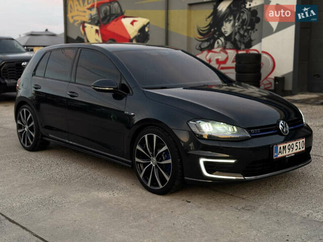 Серый Фольксваген Гольф, объемом двигателя 1.4 л и пробегом 228 тыс. км за 13750 $, фото 1 на Automoto.ua