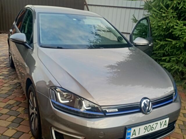 Фольксваген Гольф 2015 у Вышгороде на Automoto.ua Сірий Фольксваген Гольф, об'ємом двигуна 0 л та пробігом 128 тис. км за 9700 $, фото 1 на Automoto.ua