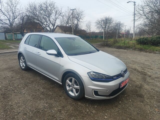 Серый Фольксваген Гольф, объемом двигателя 0 л и пробегом 132 тыс. км за 8500 $, фото 1 на Automoto.ua