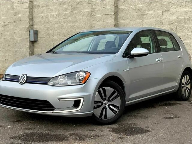 Сірий Фольксваген Гольф, об'ємом двигуна 0 л та пробігом 72 тис. км за 6600 $, фото 1 на Automoto.ua