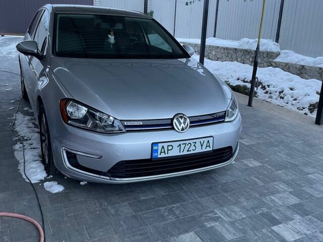 Сірий Фольксваген Гольф, об'ємом двигуна 0 л та пробігом 133 тис. км за 8542 $, фото 1 на Automoto.ua