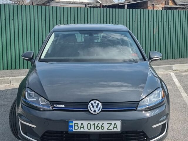 Сірий Фольксваген Гольф, об'ємом двигуна 0 л та пробігом 138 тис. км за 10100 $, фото 1 на Automoto.ua