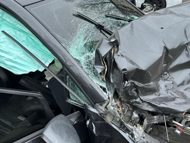 Серый Фольксваген Гольф, объемом двигателя 2 л и пробегом 130 тыс. км за 5000 $, фото 1 на Automoto.ua