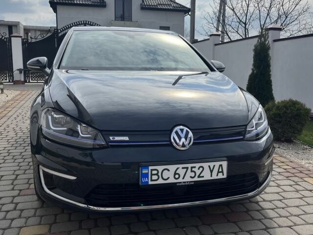 Серый Фольксваген Гольф, объемом двигателя 0 л и пробегом 141 тыс. км за 9000 $, фото 1 на Automoto.ua