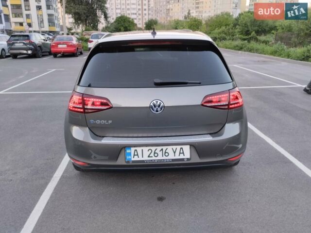 Сірий Фольксваген Гольф, об'ємом двигуна 0 л та пробігом 153 тис. км за 8500 $, фото 1 на Automoto.ua