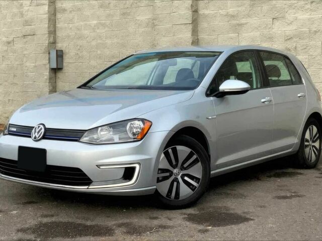 Серый Фольксваген Гольф, объемом двигателя 0 л и пробегом 73 тыс. км за 3500 $, фото 1 на Automoto.ua