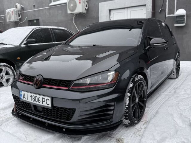 Серый Фольксваген Гольф, объемом двигателя 2 л и пробегом 200 тыс. км за 22000 $, фото 1 на Automoto.ua