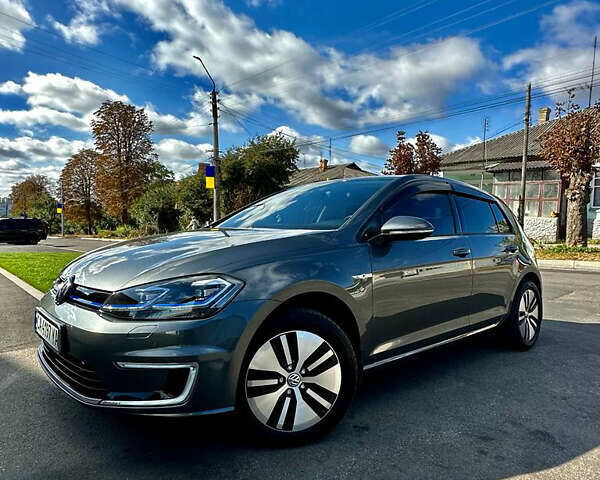 Сірий Фольксваген Гольф, об'ємом двигуна 0 л та пробігом 74 тис. км за 21999 $, фото 1 на Automoto.ua