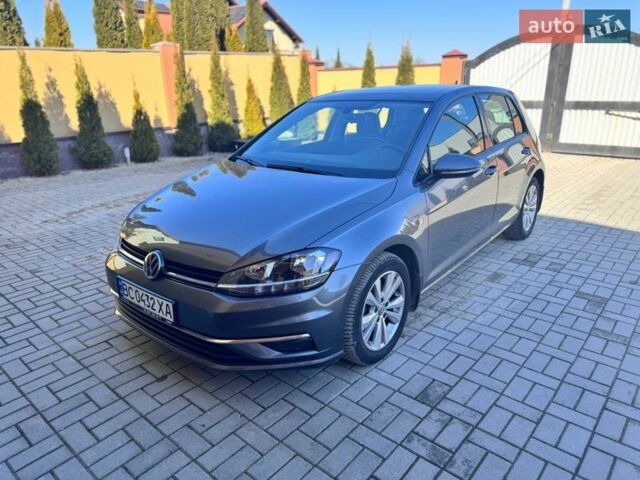 Серый Фольксваген Гольф, объемом двигателя 1.8 л и пробегом 74 тыс. км за 15500 $, фото 1 на Automoto.ua