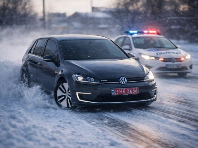 Серый Фольксваген Гольф, объемом двигателя 0 л и пробегом 135 тыс. км за 11700 $, фото 1 на Automoto.ua