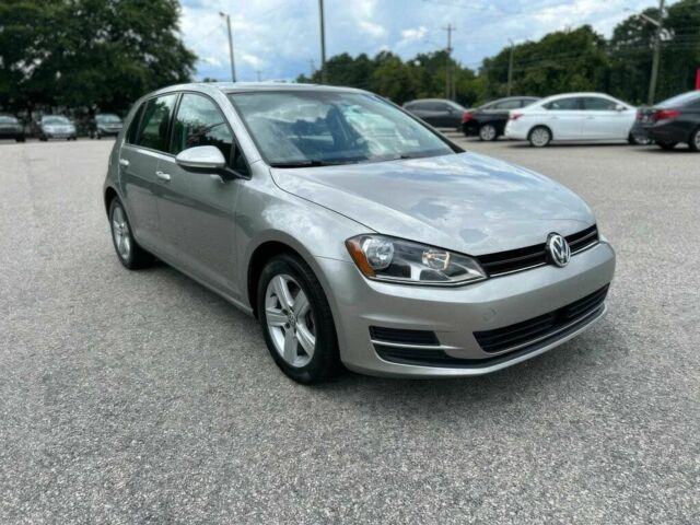 Серый Фольксваген Гольф, объемом двигателя 1.8 л и пробегом 67 тыс. км за 5200 $, фото 1 на Automoto.ua