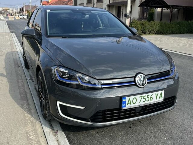Сірий Фольксваген Гольф, об'ємом двигуна 0 л та пробігом 113 тис. км за 12700 $, фото 1 на Automoto.ua