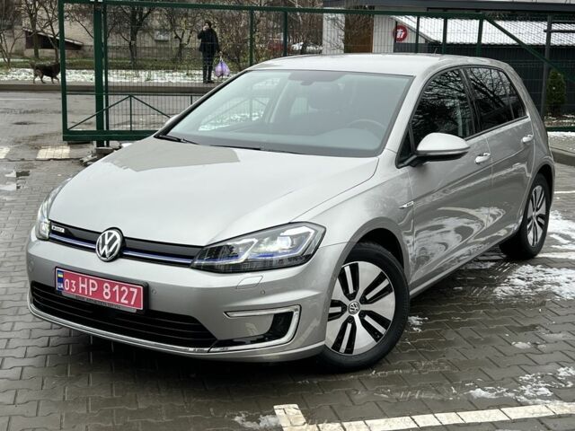 Сірий Фольксваген Гольф, об'ємом двигуна 0 л та пробігом 56 тис. км за 12900 $, фото 1 на Automoto.ua