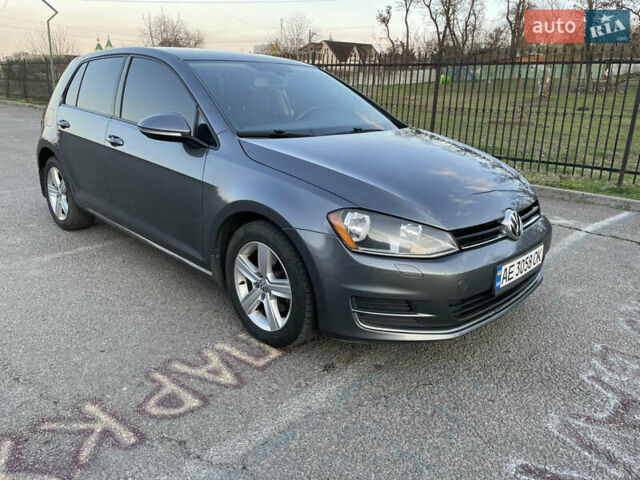 Серый Фольксваген Гольф, объемом двигателя 1.8 л и пробегом 158 тыс. км за 12500 $, фото 1 на Automoto.ua