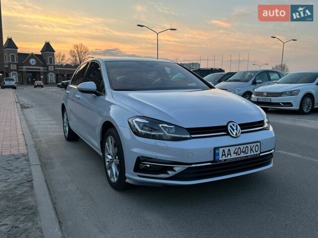 Сірий Фольксваген Гольф, об'ємом двигуна 1.4 л та пробігом 46 тис. км за 17800 $, фото 1 на Automoto.ua