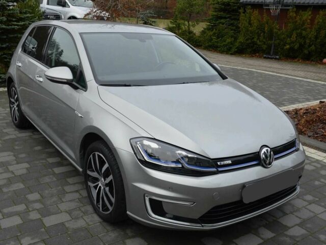 Серый Фольксваген Гольф, объемом двигателя 0 л и пробегом 43 тыс. км за 6800 $, фото 1 на Automoto.ua