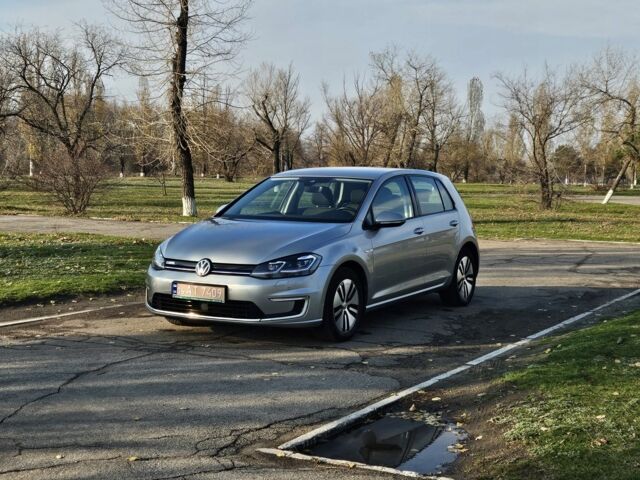 Серый Фольксваген Гольф, объемом двигателя 0 л и пробегом 87 тыс. км за 13000 $, фото 1 на Automoto.ua