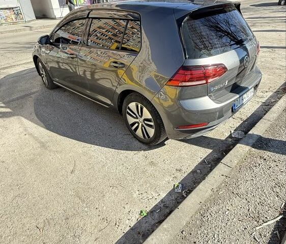 Сірий Фольксваген Гольф, об'ємом двигуна 0 л та пробігом 85 тис. км за 12500 $, фото 1 на Automoto.ua